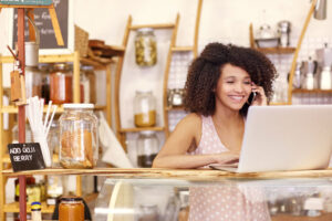 Read more about the article איך עסקים קטנים יכולים לשלוח באופן יום-יומי לתאגידים
